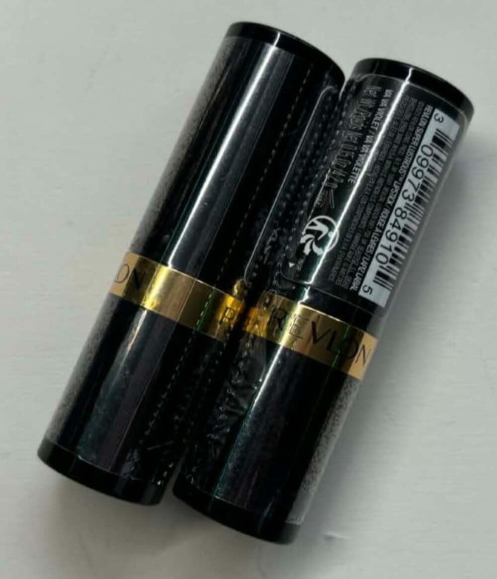 Revlon Super Lustrous Creme Lipstick 663 Va Va Violet Lot of 2